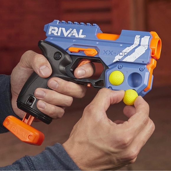 New NERF Rival Knockout XX-100 Blaster Round Storage, 90 FPS Velocity - Picture 3 of 6